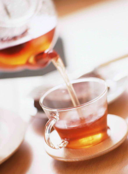 九大秋冬養(yǎng)生茶飲各顯奇效 和胃暖身保健康，探秘功能性茶飲料的現(xiàn)代研制