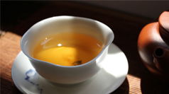 一味茶飲，悄然愈喉——從慢性咽炎的緩解看功能性茶飲料的研制